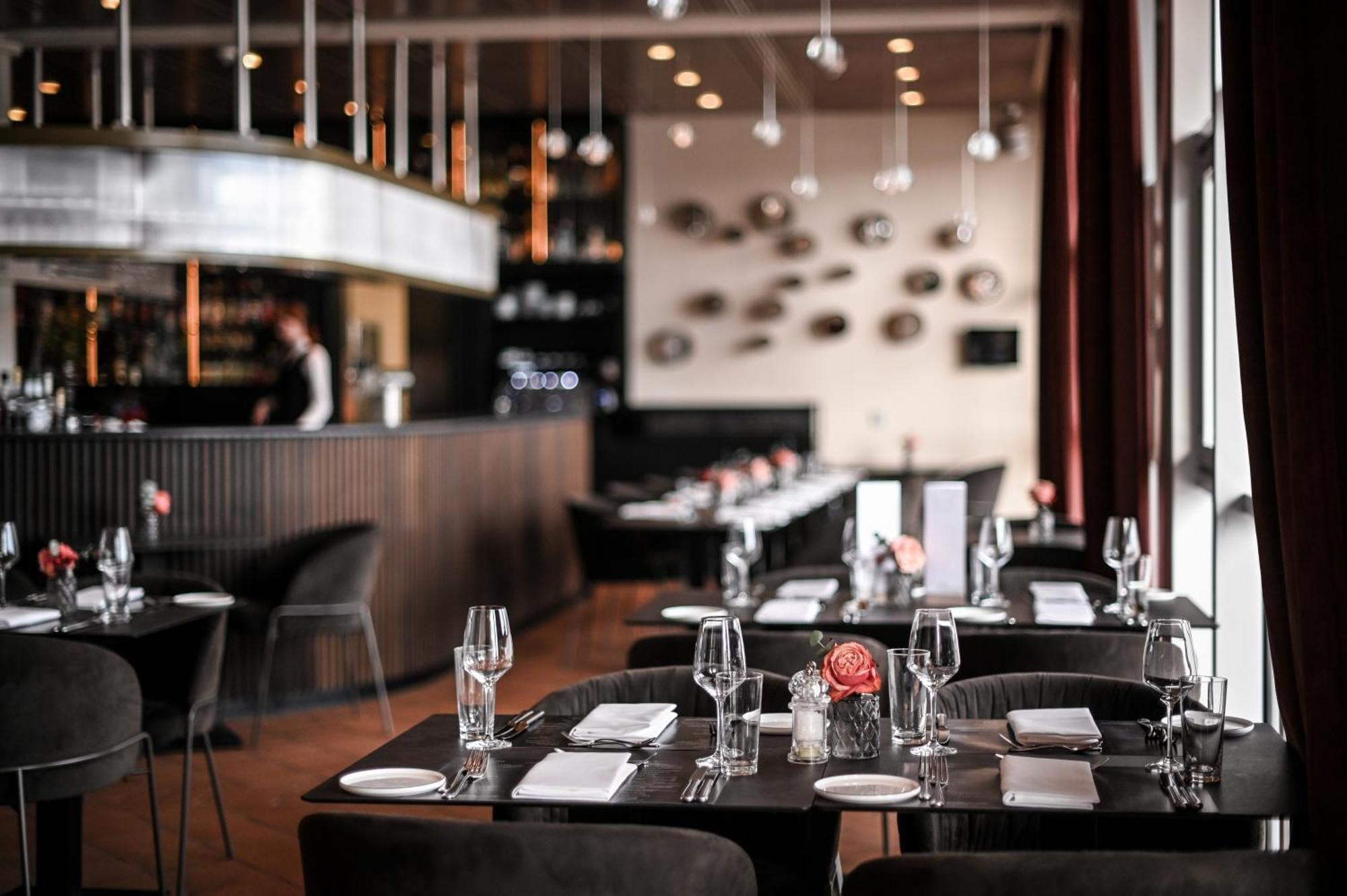Golfhotel & Restaurant Lindenhof 바트빌벨 외부 사진